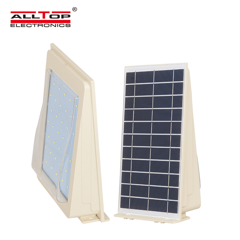0100C04-02 4W Solar wall light - Image 1